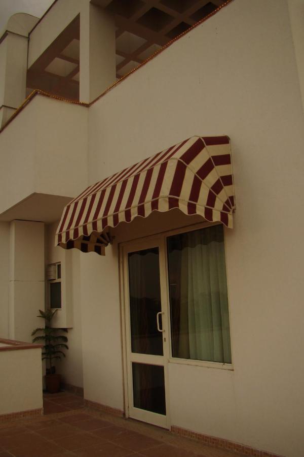 Aurum Boutique Hotel Jaipur Bagian luar foto