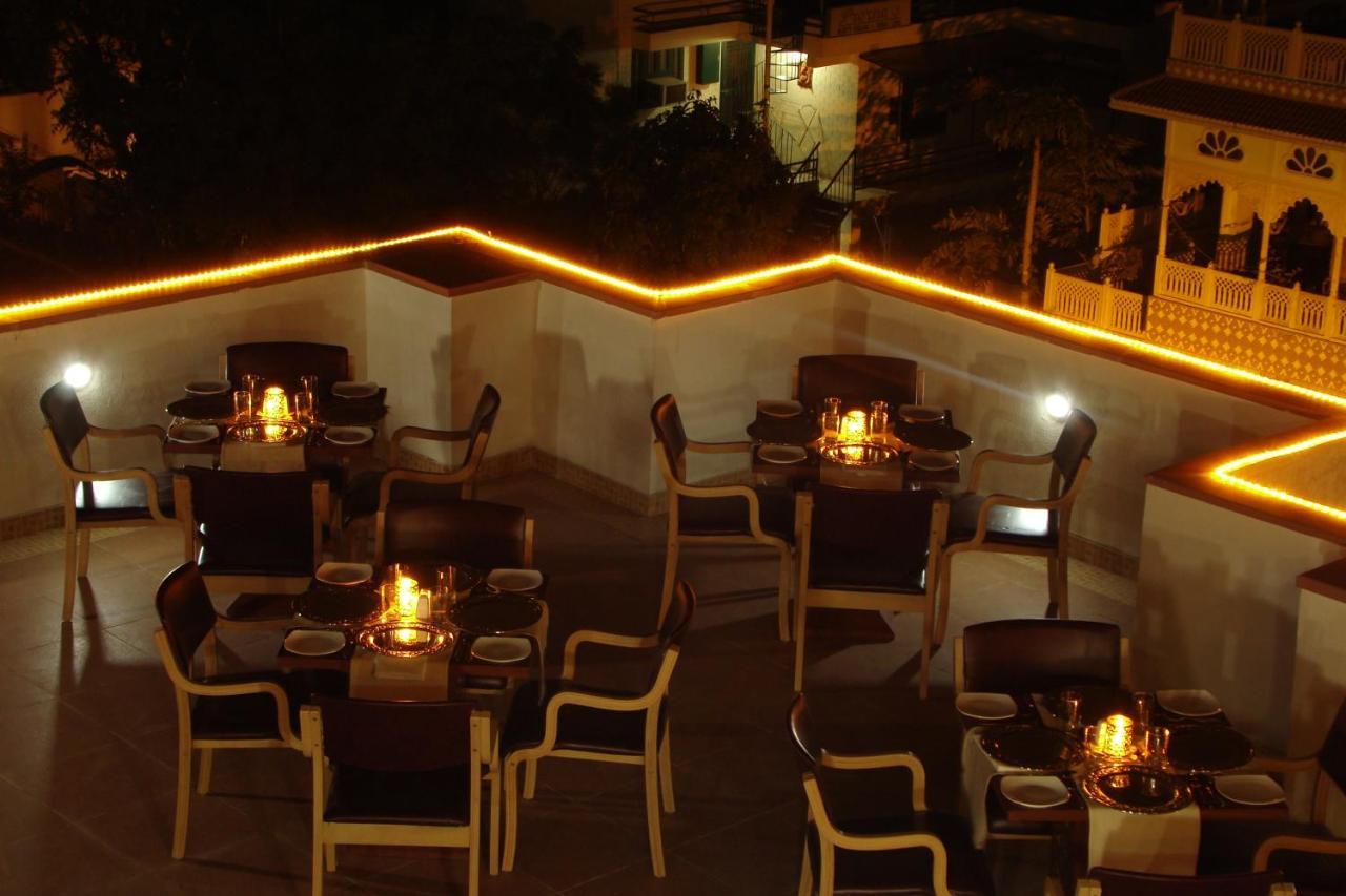 Aurum Boutique Hotel Jaipur Bagian luar foto