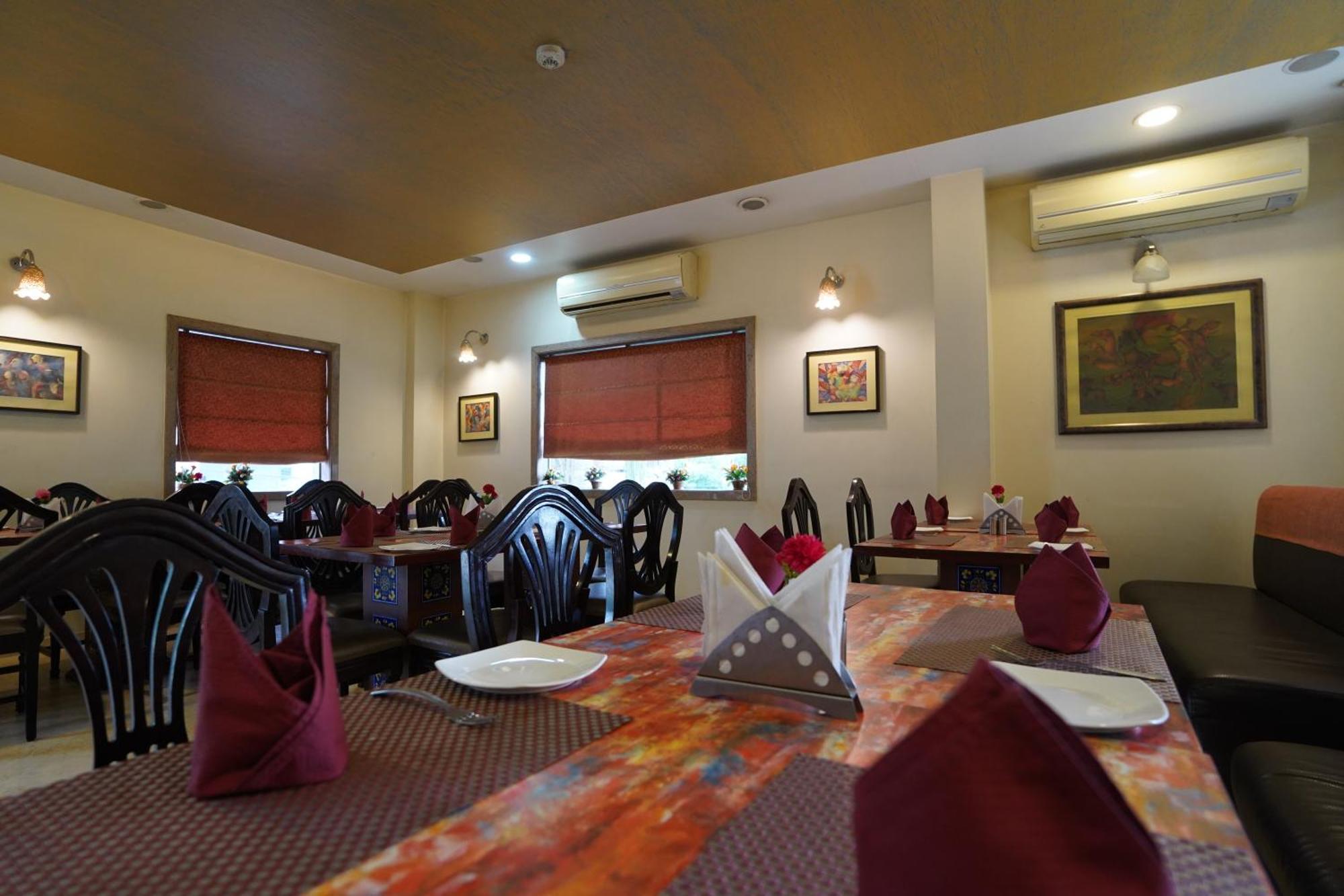 Aurum Boutique Hotel Jaipur Bagian luar foto